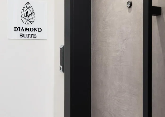 Ly Diamond ,city Center *